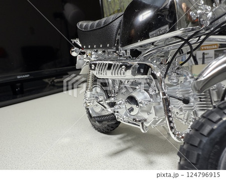 大型プラモデルを作ろう　オートバイ 124796915