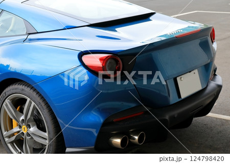 イタリア製のスポーツカー イタリア製のスポーツカー 124798420