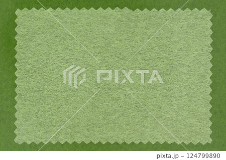 和紙と折紙のフレーム背景素材（グリーン枠） 124799890