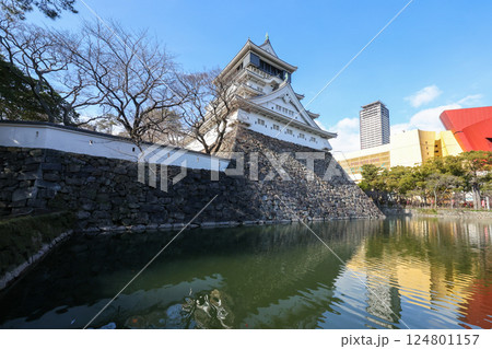 福岡県 北九州市 小倉城とリバーウォーク北九州 福岡県 北九州市 小倉城とリバーウォーク北九州 124801157