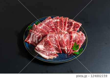 国産黒毛和牛 切り落とし肉 国産黒毛和牛 切り落とし肉 124802159