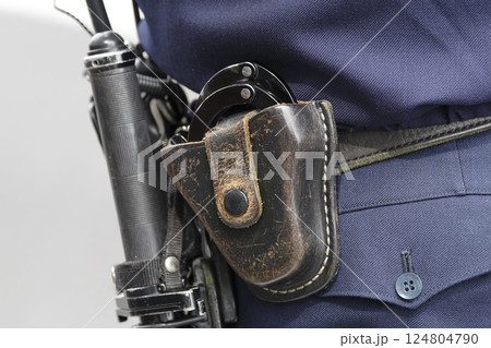 警察官の装備 警察官の装備 124804790