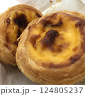 マカオのエッグタルト 124805237