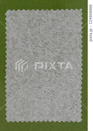 和紙と折紙のフレーム背景素材（オリーブグリーン枠） 124808066