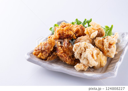 鶏の唐揚げ 鶏の唐揚げ 124808227