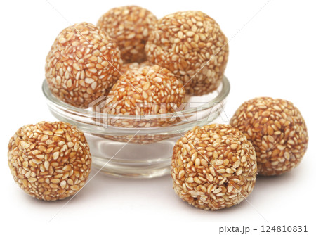 Sesame caramel laddu 124810831