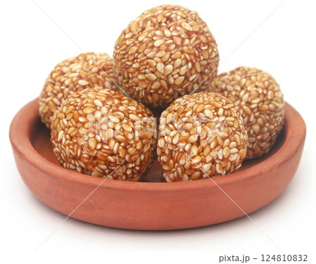 Sesame caramel laddu 124810832