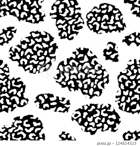 Abstract modern leopard seamless pattern. Animals trendy background. Black and white decorative vector illustration for print, card, postcard, fabric, textile. Modern ornament of stylized skin 124814323