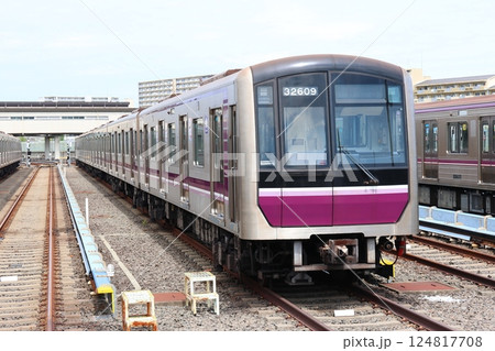【Osaka Metro】30000系（谷町線） 124817708