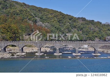 日本最長の石造アーチ橋の耶馬渓橋 日本最長の石造アーチ橋の耶馬渓橋 124818962