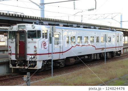 ［sh］道南いさりび鉄道キハ40白色-禊（木古内⇔五稜郭-函館） 124824476