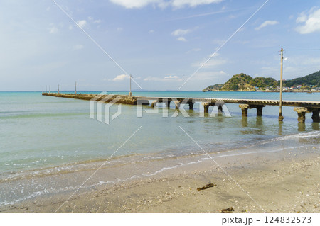 【千葉県南房総市】原岡海岸と岡本桟橋(原岡桟橋) 124832573