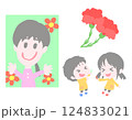 母の絵を描く子ども達と花 124833021