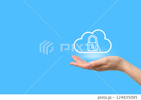 A hand supports a cloud symbol featuring a padlock, symbolizing data security practices A hand supports a cloud symbol featuring a padlock, symbolizing data security practices 124835095