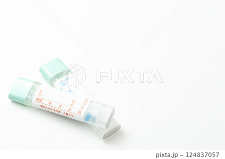 検便キット　白バック 124837057