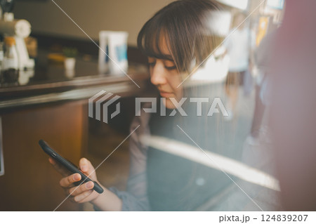 coffee shop coffee shop 124839207