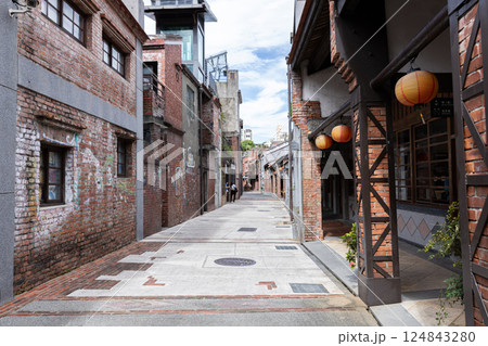 台湾台北市のポーピリャオ剝皮寮歷史街區 Bopiliao Historic Block 124843280