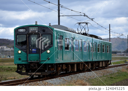 加古川線を走る103系3550番台普通電車2両 124845225