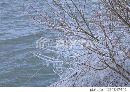琵琶湖としぶき氷 124847441