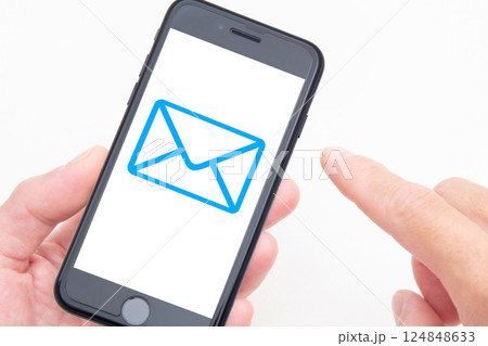 スマホ　メール 124848633