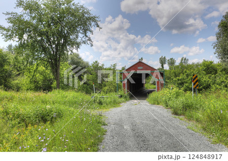 Poirier Covered Bridge in Quebec, Canada Poirier Covered Bridge in Quebec, Canada 124848917