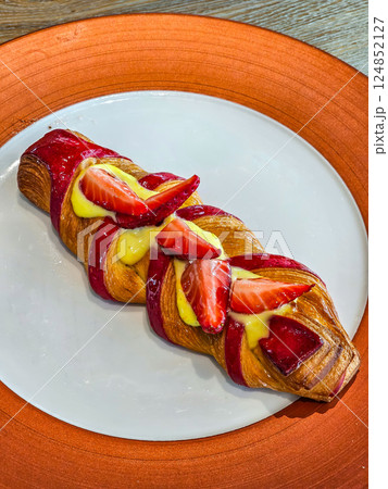 Delicious Braided Pastry: A Sweet and Flaky Delight Delicious Braided Pastry: A Sweet and Flaky Delight 124852127