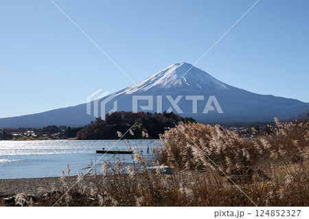 View of landscape fuji mountain in winter at Lake Kawaguchi View of landscape fuji mountain in winter at Lake Kawaguchi 124852327