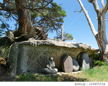 日本三景 松島（雄島の妙覚庵跡）【宮城県宮城郡松島町】 124855516