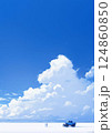 夏の青空と白い雲 124860850