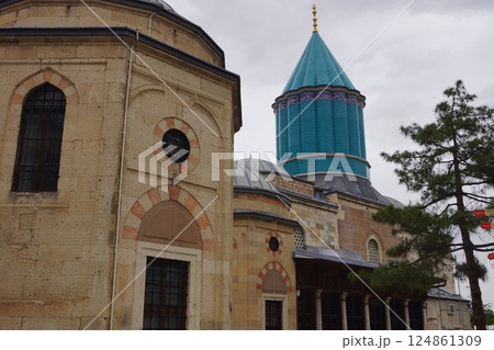 トルコ コンヤのメヴラーナ博物館 トルコ コンヤのメヴラーナ博物館 124861309