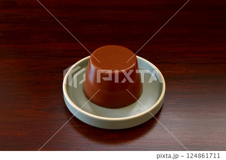 手作りチョコレートプリン 124861711