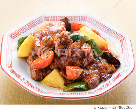 酢豚  ( すぶた ) 中華料理 124865260