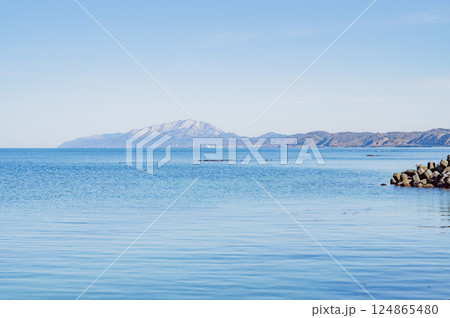 新潟 出雲崎から弥彦山(いずもざき海遊広場) 新潟 出雲崎から弥彦山(いずもざき海遊広場) 124865480