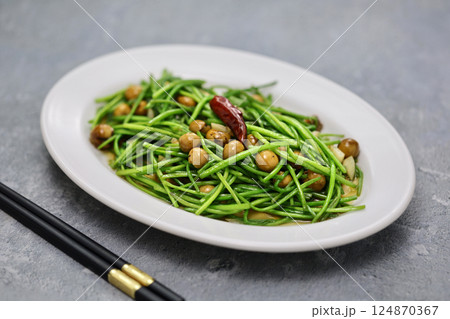 破布子炒水蓮 124870367