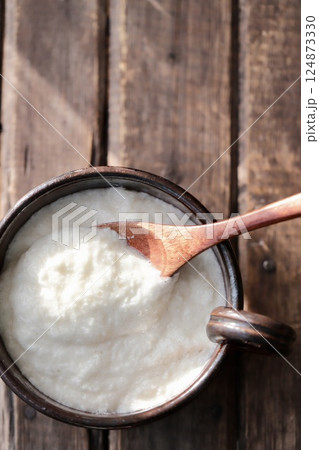 すりおろした山芋　ネバネバのとろろ 124873330