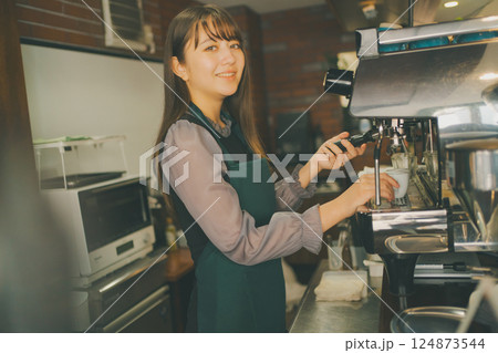 coffee shop coffee shop 124873544