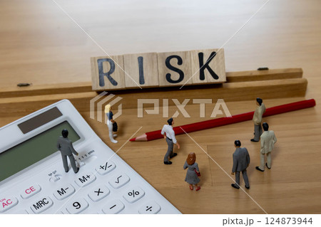 文字ブロック RISK リスク 文字ブロック RISK リスク 124873944