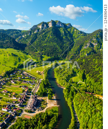 Summer view of the Three Crowns in the Pieniny at the foot of the Tatra Mountains. Poland Summer view of the Three Crowns in the Pieniny at the foot of the Tatra Mountains. Poland 124890413