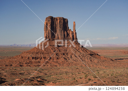 モニュメントバレー アメリカ モニュメントバレー アメリカ 124894238