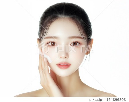 美しい若い女性 美容、健康の広告デザインに最適な人物素材 コピースペース 美しい若い女性 美容、健康の広告デザインに最適な人物素材 コピースペース 124896808