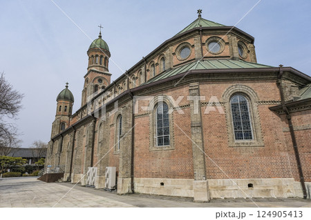 ロマネスク建築様式により建立された全州殿洞聖堂 ロマネスク建築様式により建立された全州殿洞聖堂 124905413