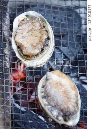 BBQ　海鮮　サザエ・牡蠣 124910175