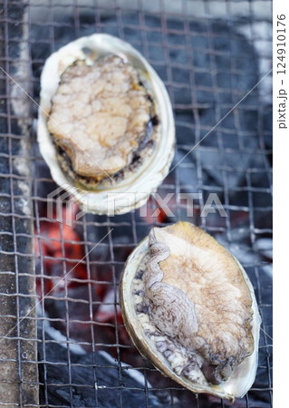 BBQ　海鮮　サザエ・牡蠣 124910176