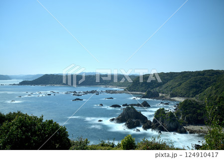 平見台展望台からの風景(北方) 【和歌山県太地町】 平見台展望台からの風景(北方) 【和歌山県太地町】 124910417