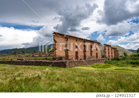 Ancient Ruins of Raqchi in the Peruvian Highlands Under Clouds Ancient Ruins of Raqchi in the Peruvian Highlands Under Clouds 124911317