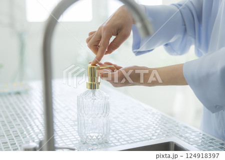 キッチン　  124918397