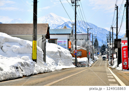 土樽郵便局周辺／越後中里方向の風景(新潟県湯沢町)【2025.3】 124918863