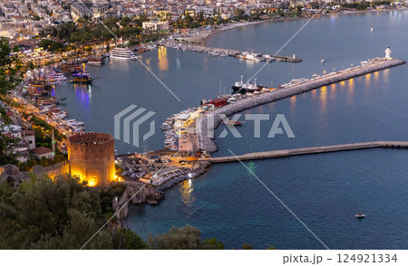 Alanya, Turkey. Evening harbor view 124921334