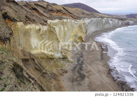 滝瀬海岸シラフラ展望公園から見るシラフラ（滝瀬海岸・乙部町） 124921336