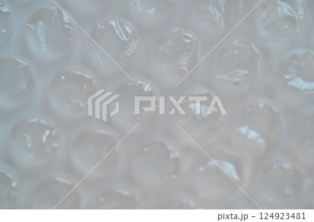 air bubble film, white bubble film, bubble texture of polyethylene packaging material air bubble film, white bubble film, bubble texture of polyethylene packaging material 124923481